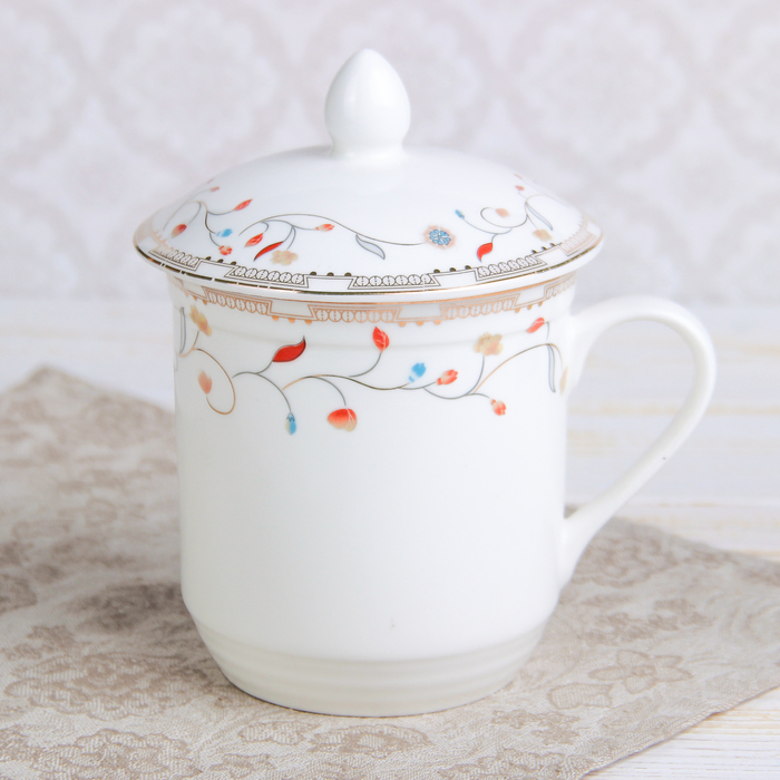 Кружка 350 мл "Легкость", с керамической крышкой