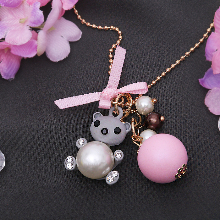 Кулон "Мишка" с бусинами, цвет бело-розовый в золоте, 80см