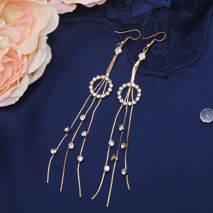 Серьги висячие со стразами Princess нити в круге, цвет белый в золоте