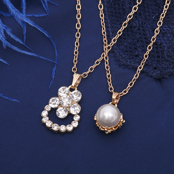 Кулон "Двойной" цветочек в круге, цвет белый в золоте