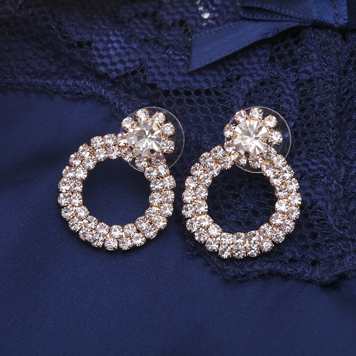 Серьги со стразами Princess круг малый, цвет белый в золоте