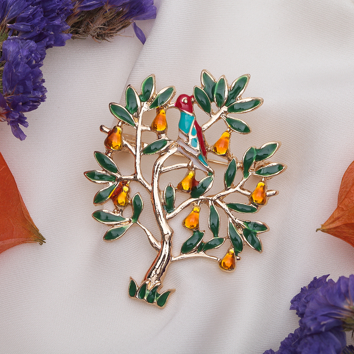Брошь "Соловей на дереве", цветная в золоте