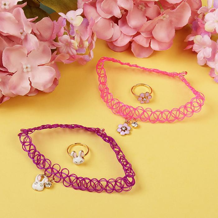 Набор детский "Выбражулька" 4 предмета: 2 чокера, 2 кольца, кролик, цвет МИКС