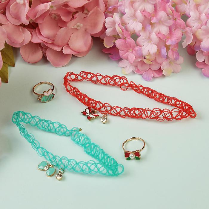 Набор детский "Выбражулька" 4 предмета: 2 чокера, 2 кольца, бабочка, цвет МИКС