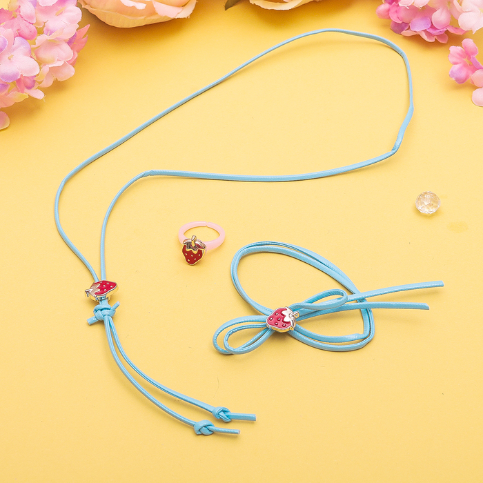 Набор детский "Выбражулька" 3 предмета: кулон, браслет, кольцо, земляничка, цвет МИКС