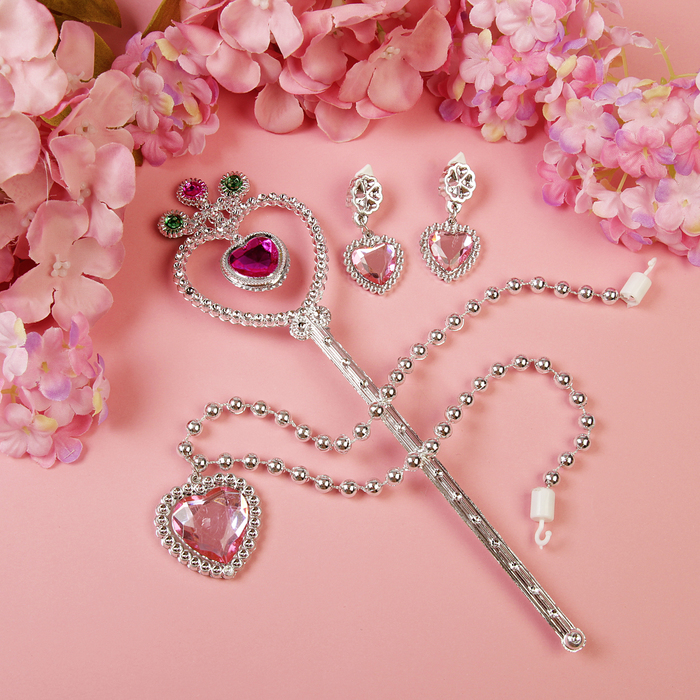 Набор детский "Выбражулька" 3 предмета: клипсы, кулон, палочка, сердечки, цвет и палочка МИКС