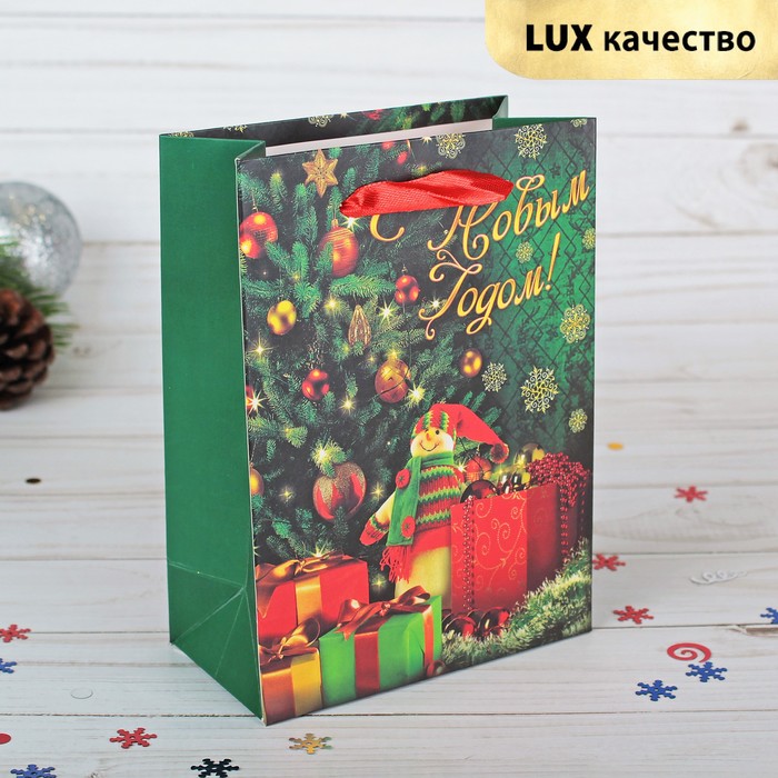 Пакет подарочный "Подарки под ёлкой", люкс, 11,5 х 6 х 16 см