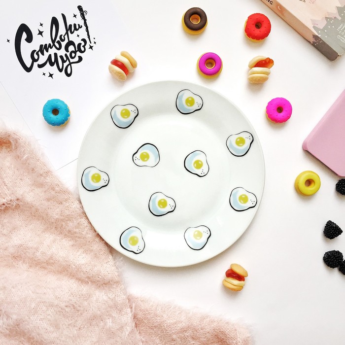 Тарелка 23 см "Глазунья", с бортами