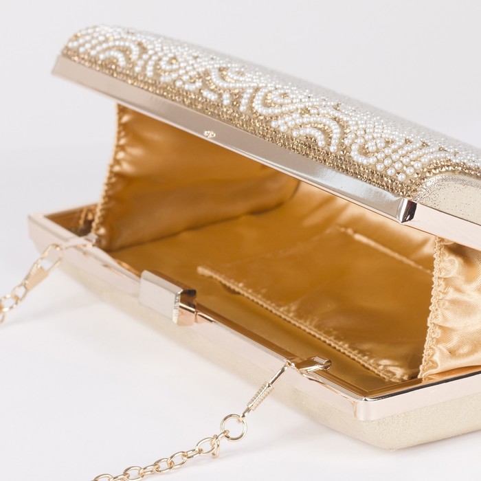 Клатч женский, отдел на фермуаре, длинная цепь, цвет золотой