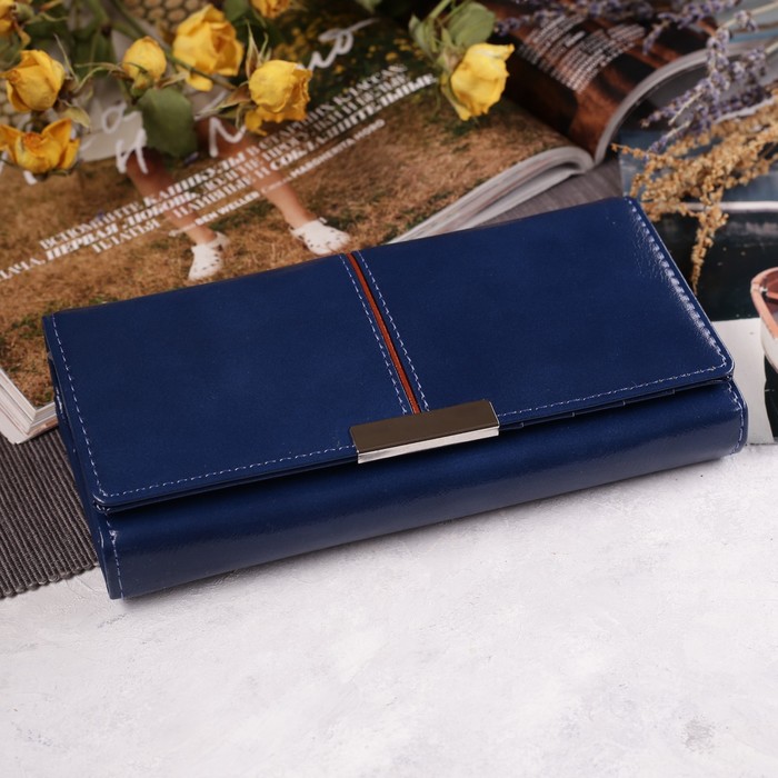 Кошелёк женский на клапане, 4 отдела, для карт, 2 отдела на рамке, наружный карман, цвет синий/коричневый