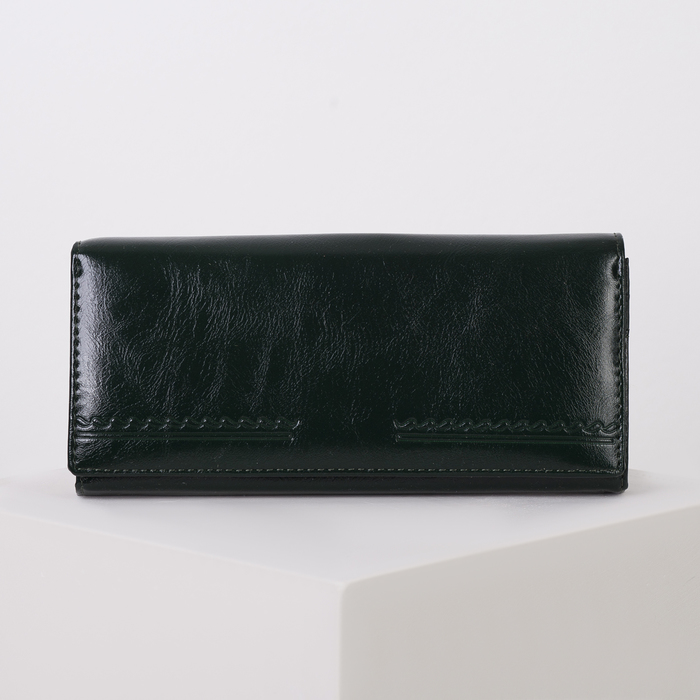 Кошелёк женский на магните, 4 отдела, для карт, 2 отдела на рамке, цвет зелёный