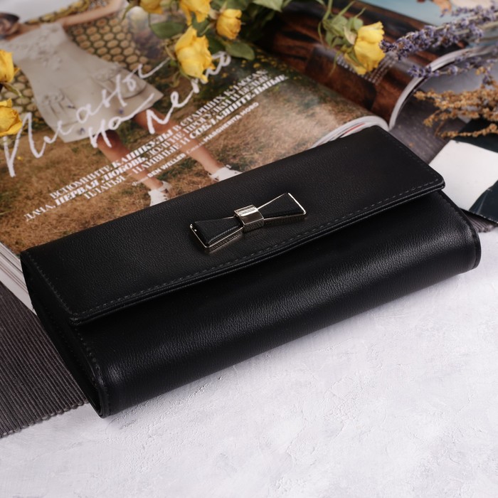 Кошелёк женский на клапане, 3 отдела, для карт, монет, цвет чёрный