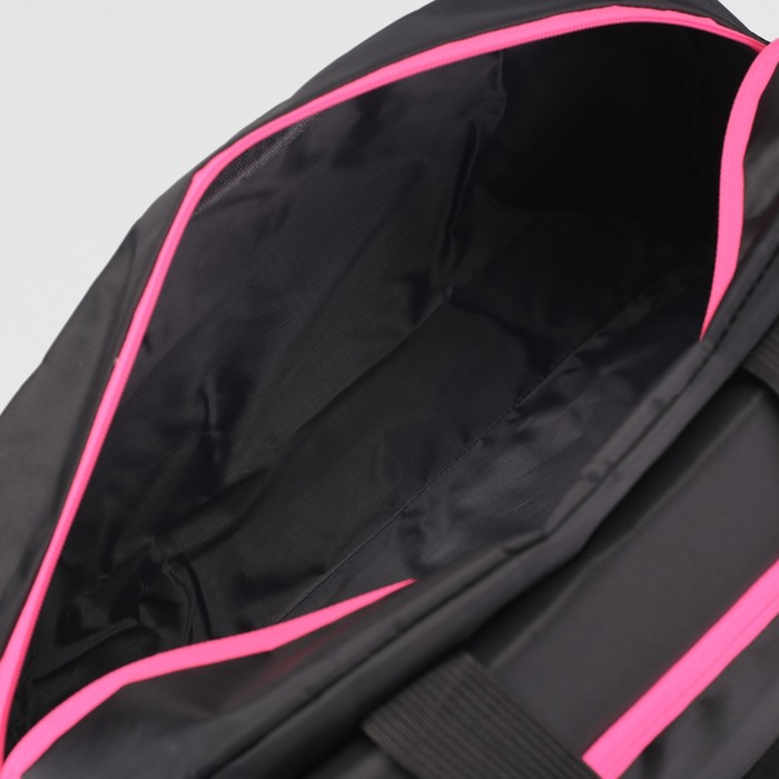 Сумка спорт Дэрик, 45*20*28, 1 отд на молнии, 3 н/кармана, длинн ремень, черный/малиновый