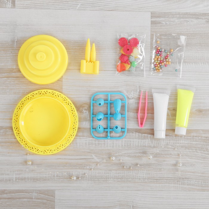 Набор юного кулинара - создай тортик "Башенки-желтые" 6 нас для массы, декор, 2 шт по 15 мл