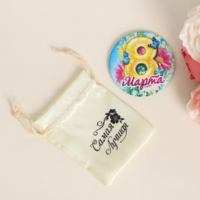 Зеркало с мешочком на открытке "8 Марта"