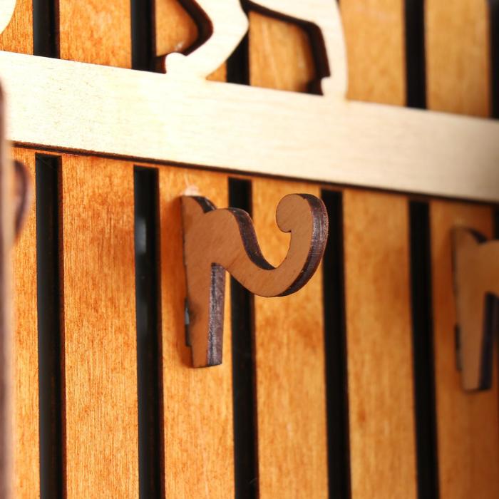 Ключница открытая дерево "Заборчик с кошкой" 17,5х6,5х25 см