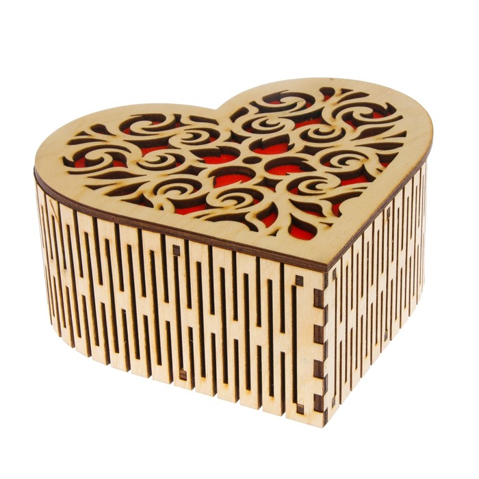 Шкатулка дерево "Сердце" 17х16х7,5 см