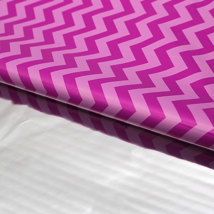 Плёнка металлизированная "Розовые зигзаги", 70 х 100 см