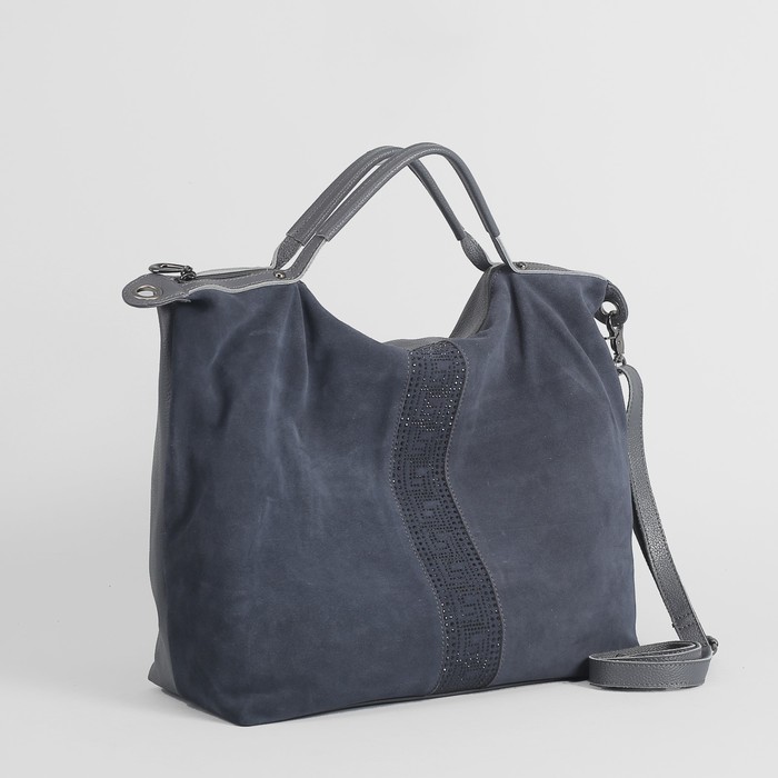 Сумка женская на молнии, 1 отдел с перегородкой, наружный карман, регулируемый ремень, цвет серый