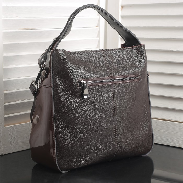 Сумка женская, замша, отдел с перегородкой на молнии, наружный карман, регулируемый ремень, цвет кофе