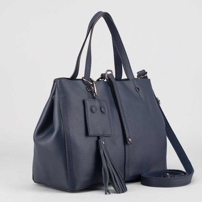 Сумка женская, отдел на молнии, 2 наружных кармана, длинный ремень, цвет синий