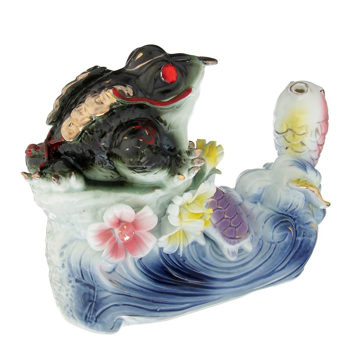 Нэцкэ "Жаба с рыбой на волне"