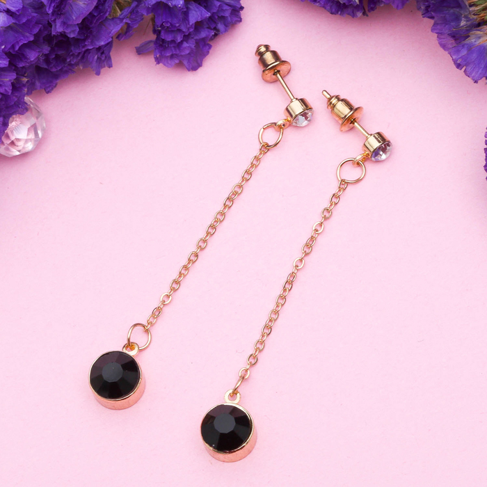 Серьги висячие со стразами "Круг" на цепочке малый, цвет чёрный в золоте