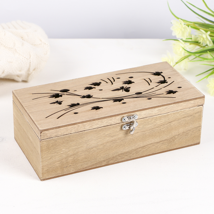 Шкатулка дерево с делениями "Бабочки и листья" 7,5х24х11 см