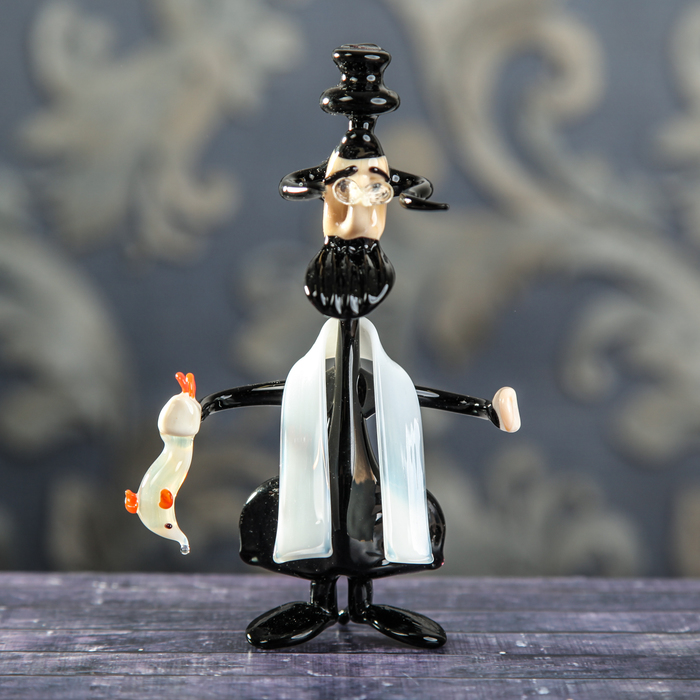 Сувенир из стекла "Еврей с рыбкой", 5 х 8 х 13 см