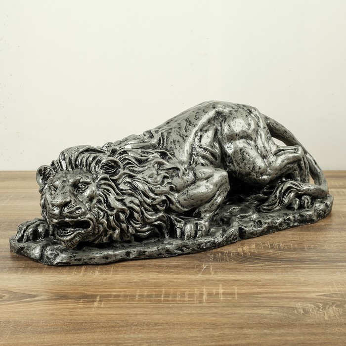 Фигура "Крадущийся лев" 30*74*26 см серебро