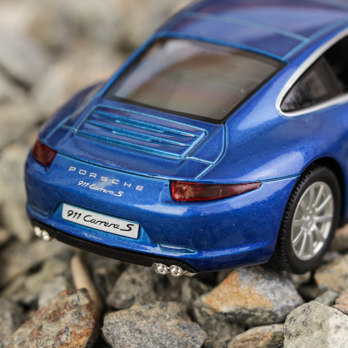 Машина металлическая Porsche 911 Carrera S, масштаб 1:32, инерционная, цвет синий металлик
