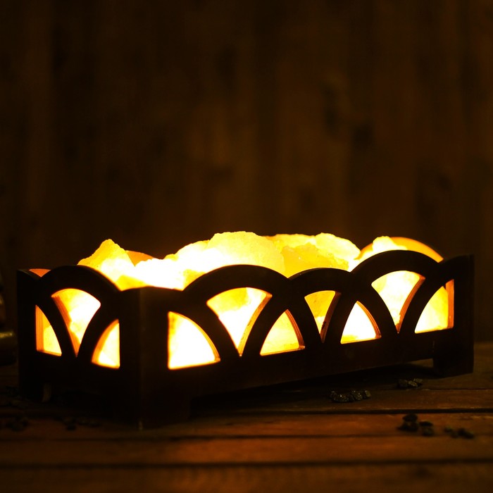 Соляной светильник "Камин", желтый, деревянный декор, 8 кг