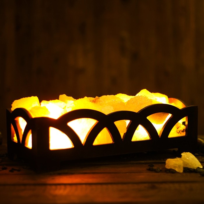 Соляной светильник "Камин", цветной, деревянный декор, 8 кг