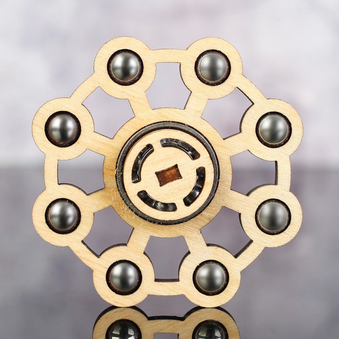 Спиннер деревянный "Осьминог", светлое дерево