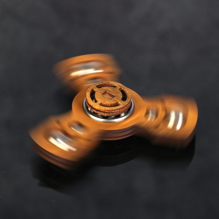 Спиннер деревянный "Удар", тёмное дерево