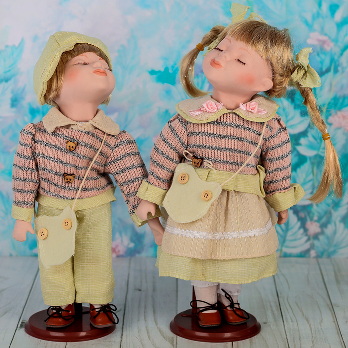 Кукла коллекционная парочка поцелуй набор 2 шт "Вечер у камина" 30 см