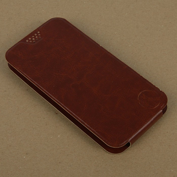 Чехол-флип Krutoff универсальный для смартфонов 5,5"-6" с вырезом под камеру (коричневый)