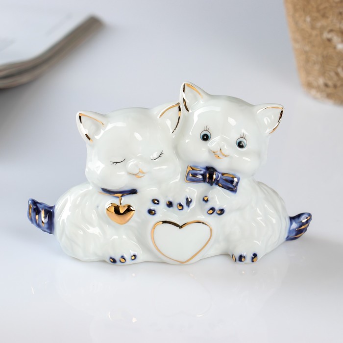 Сувенир керамика под фарфор "Киски с сердечком" 12,5х4,6х7,5 см