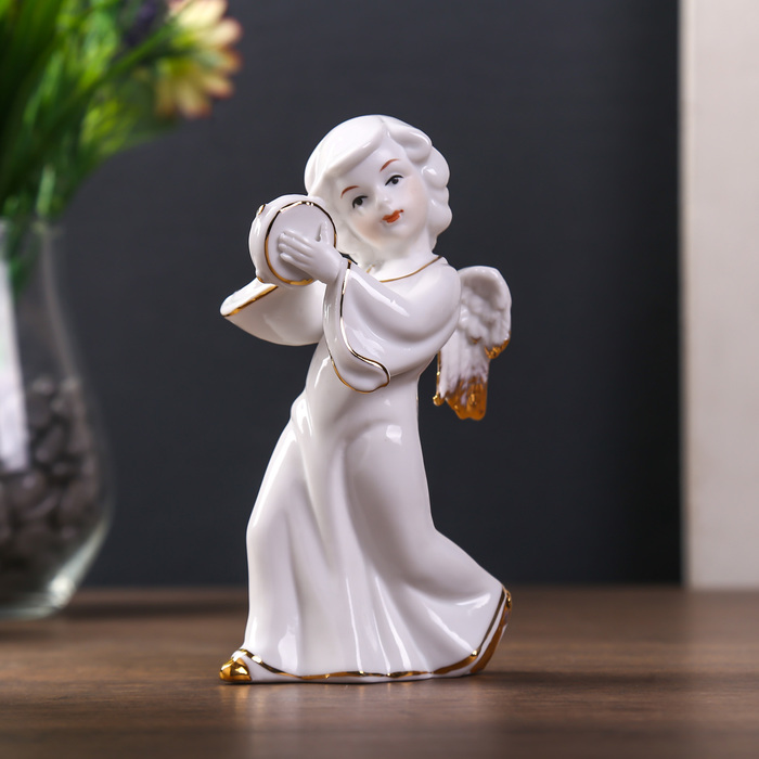Сувенир керамика под фарфор "Ангел с бубном" белый с золотом 15х9,5х9 см