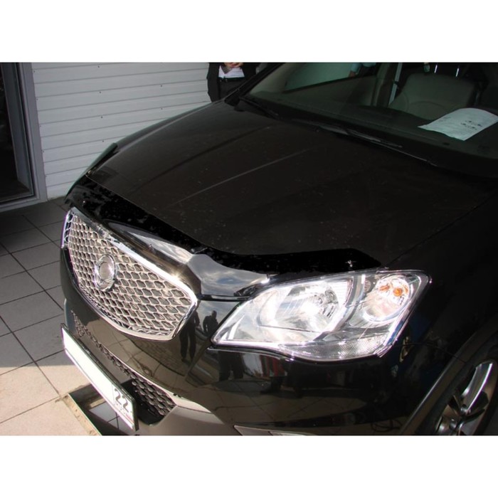 Дефлектор капота темный SSANGYONG ACTYON 2010-2016, NLD.SSSACT1012