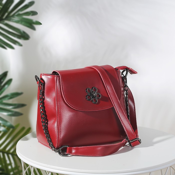 Сумка женская, отдел с перегородкой на молнии, наружный карман, длинный ремень, цвет бордовый