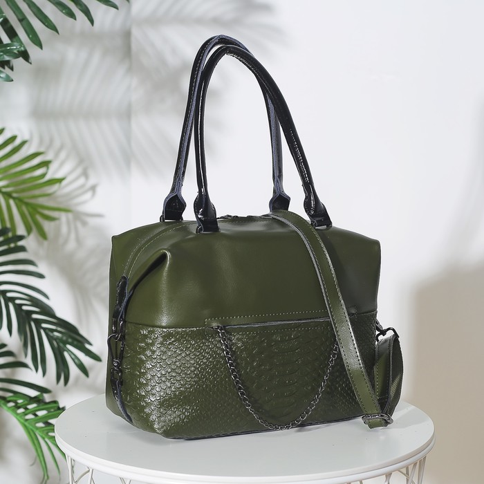 Сумка женская, отдел на молнии, 2 наружных кармана, длинный ремень, цвет оливковый