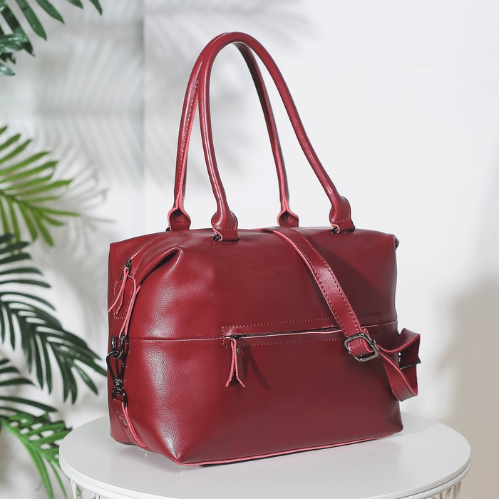 Сумка женская, отдел на молнии, 2 наружных кармана, длинный ремень, цвет бордовый