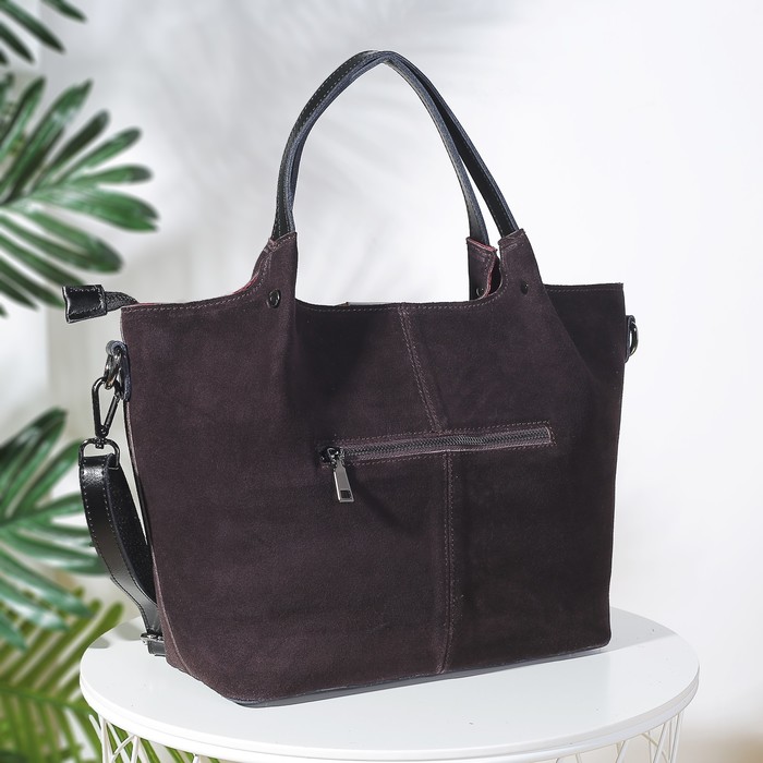 Сумка женская, замша, отдел с перегородкой на молнии, 3 наружных кармана, длинный ремень, цвет кофе