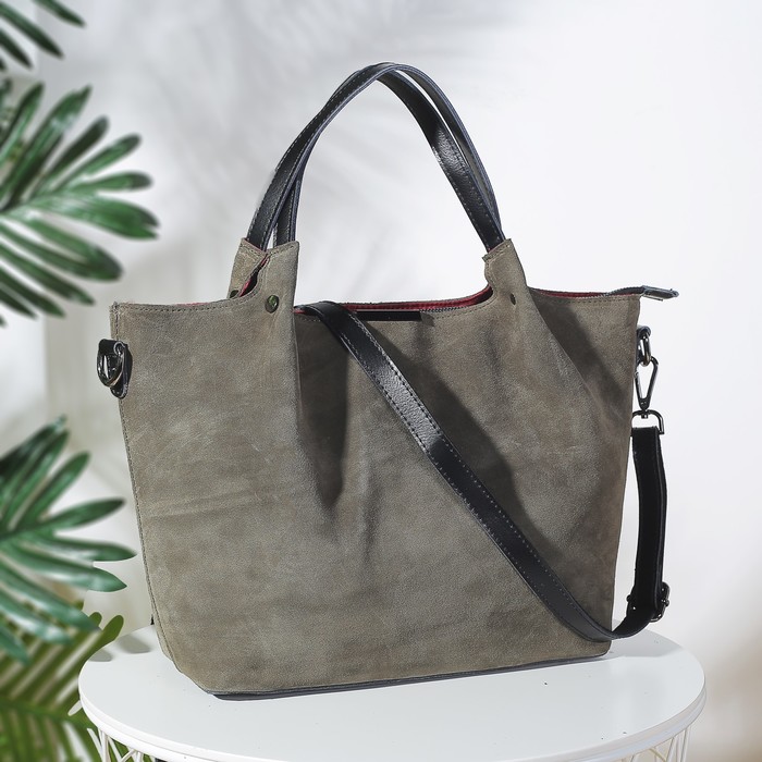 Сумка женская на молнии, 1 отдел с перегородкой, 3 наружных кармана, длинный ремень, цвет серо-зелёный