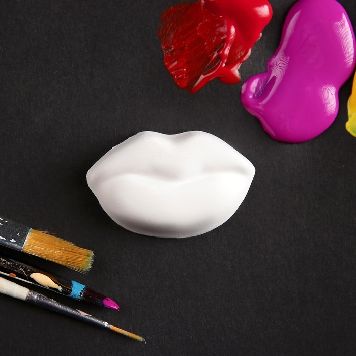 Фигурка под раскраску "Губы" 3х4 см, белый