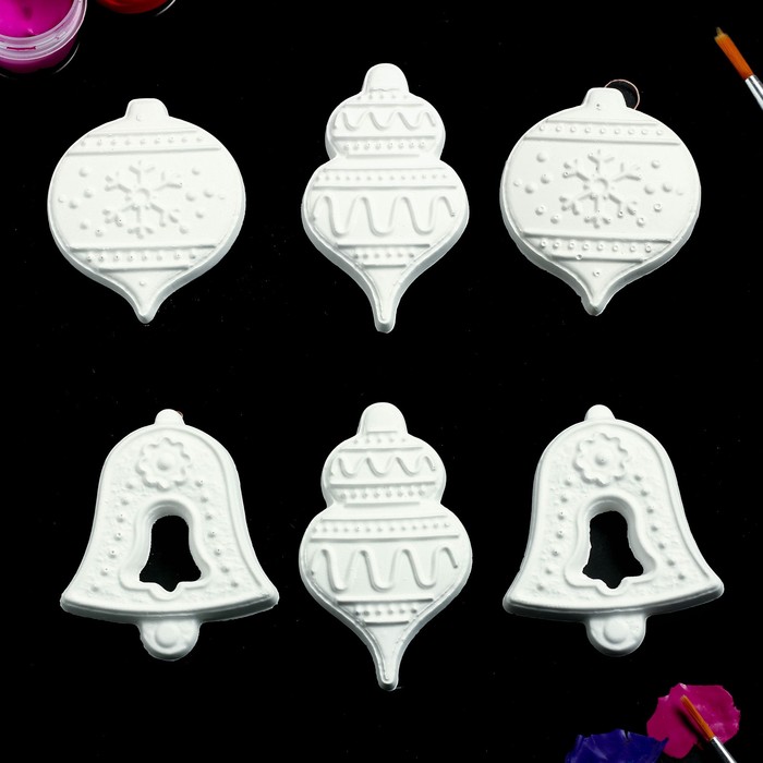 Набор под раскраску (с подвесом) "Елочные игрушки" 5см 6шт