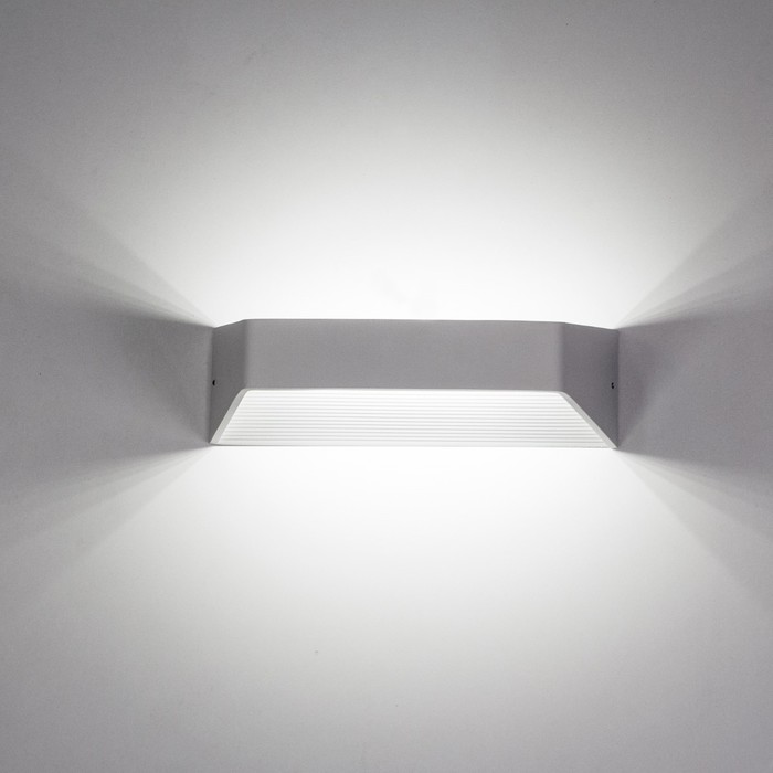 Бра "Декарт" 9x1W LED 3000K белый 10x26,5x7,8 см