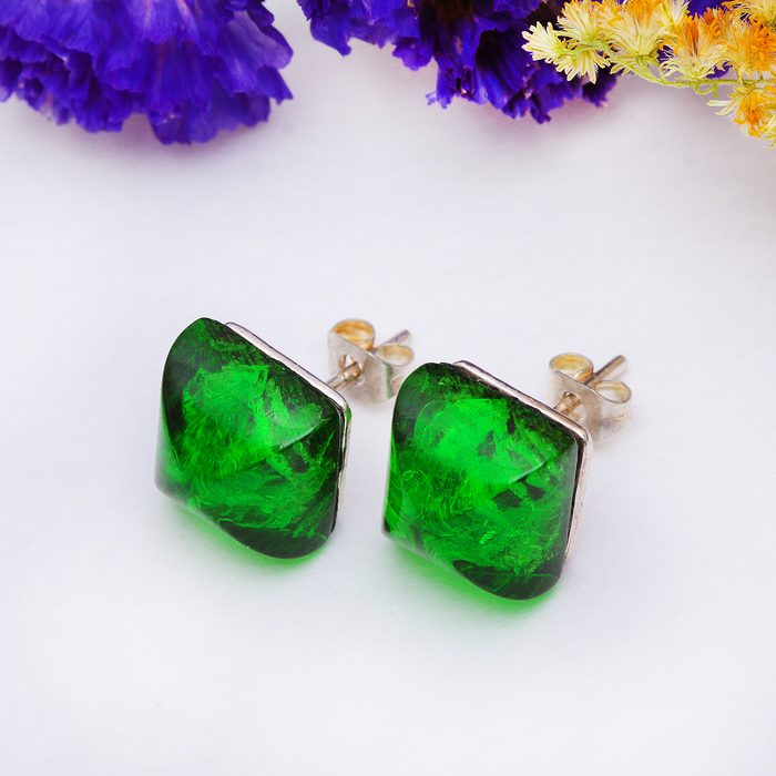 Пусеты "Буранит" ромб, цвет зеленый