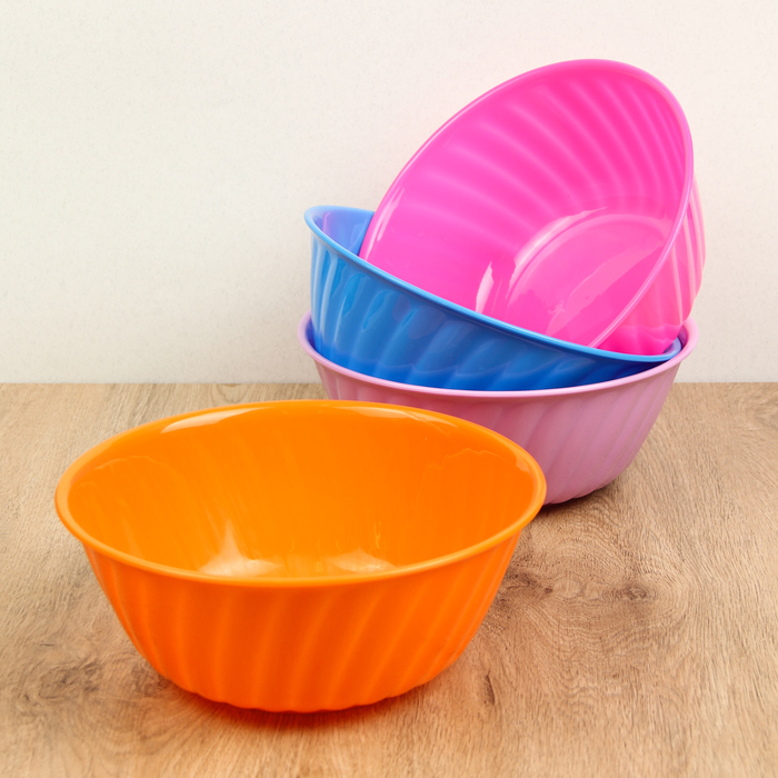 Салатник 1,7 л "Торнадо", цвета МИКС